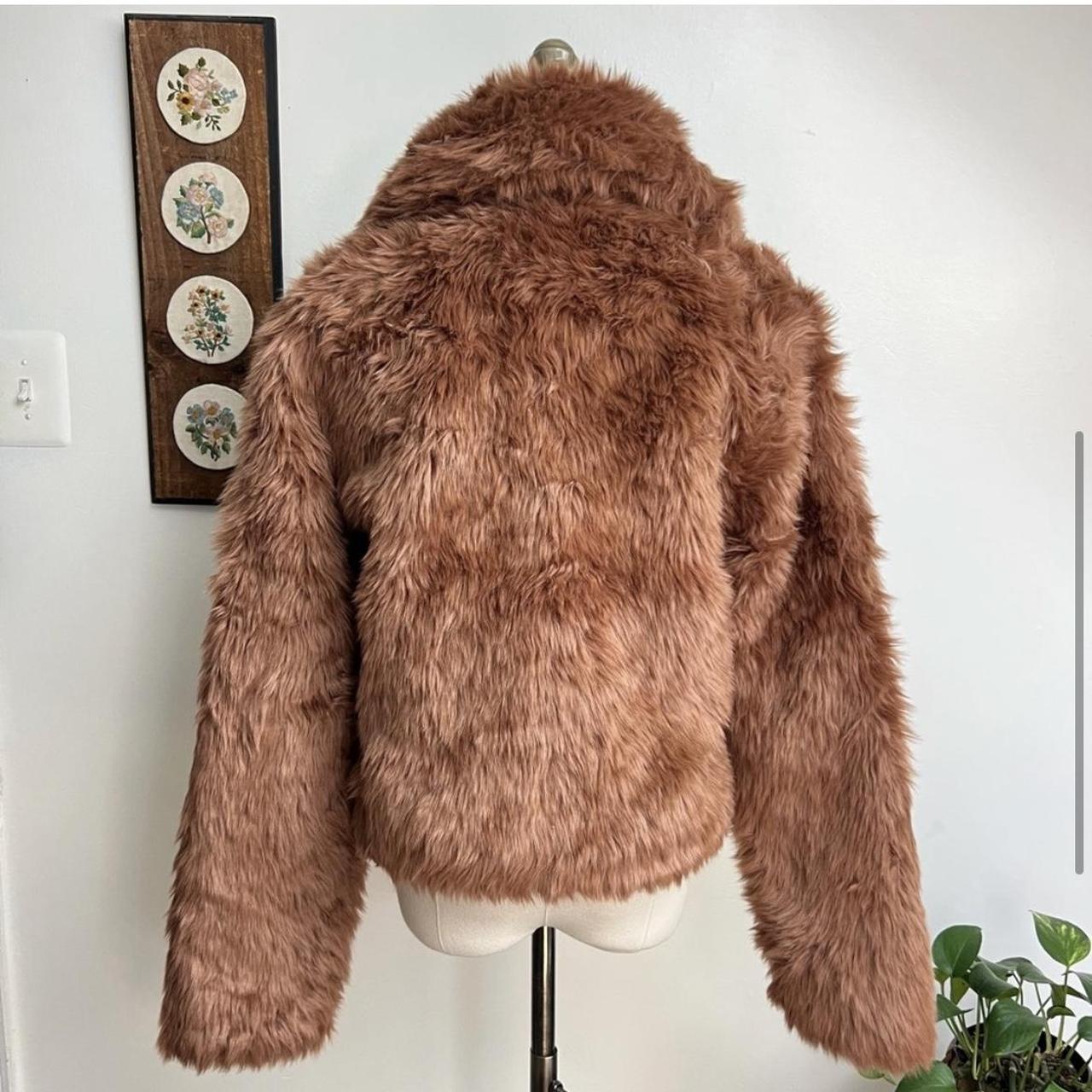 NWT Abercrombie whit Faux selling teddy coat