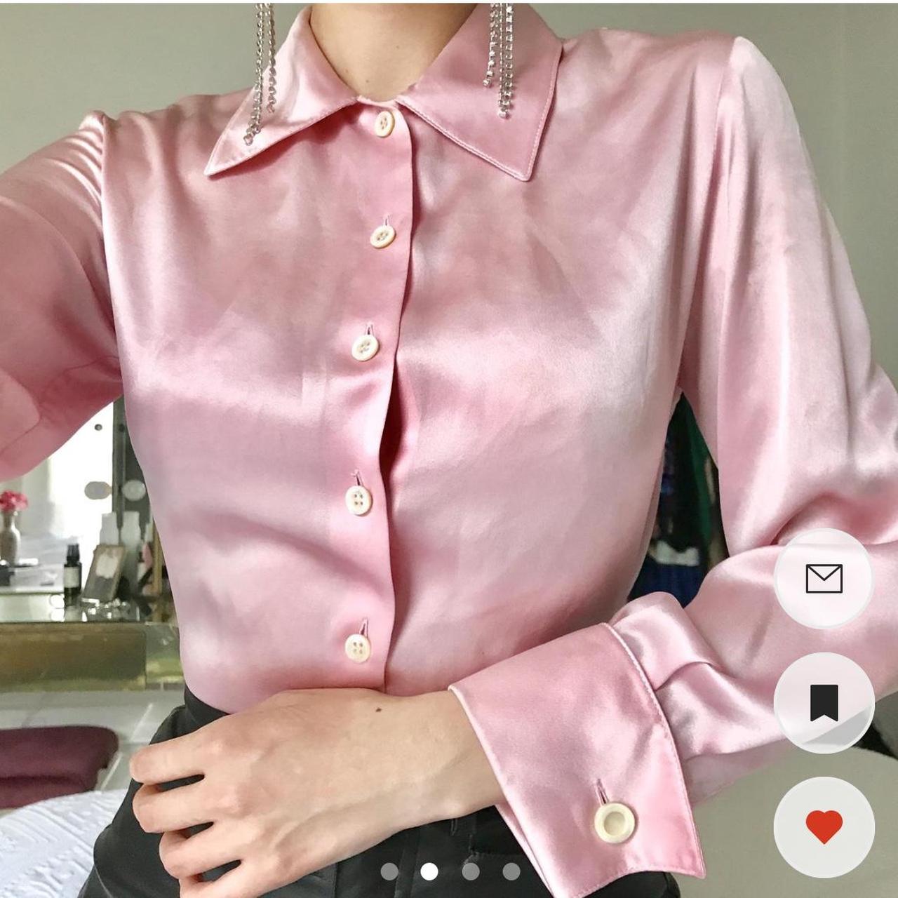 Vintage baby pink silk Valentino blouse Best fits... - Depop