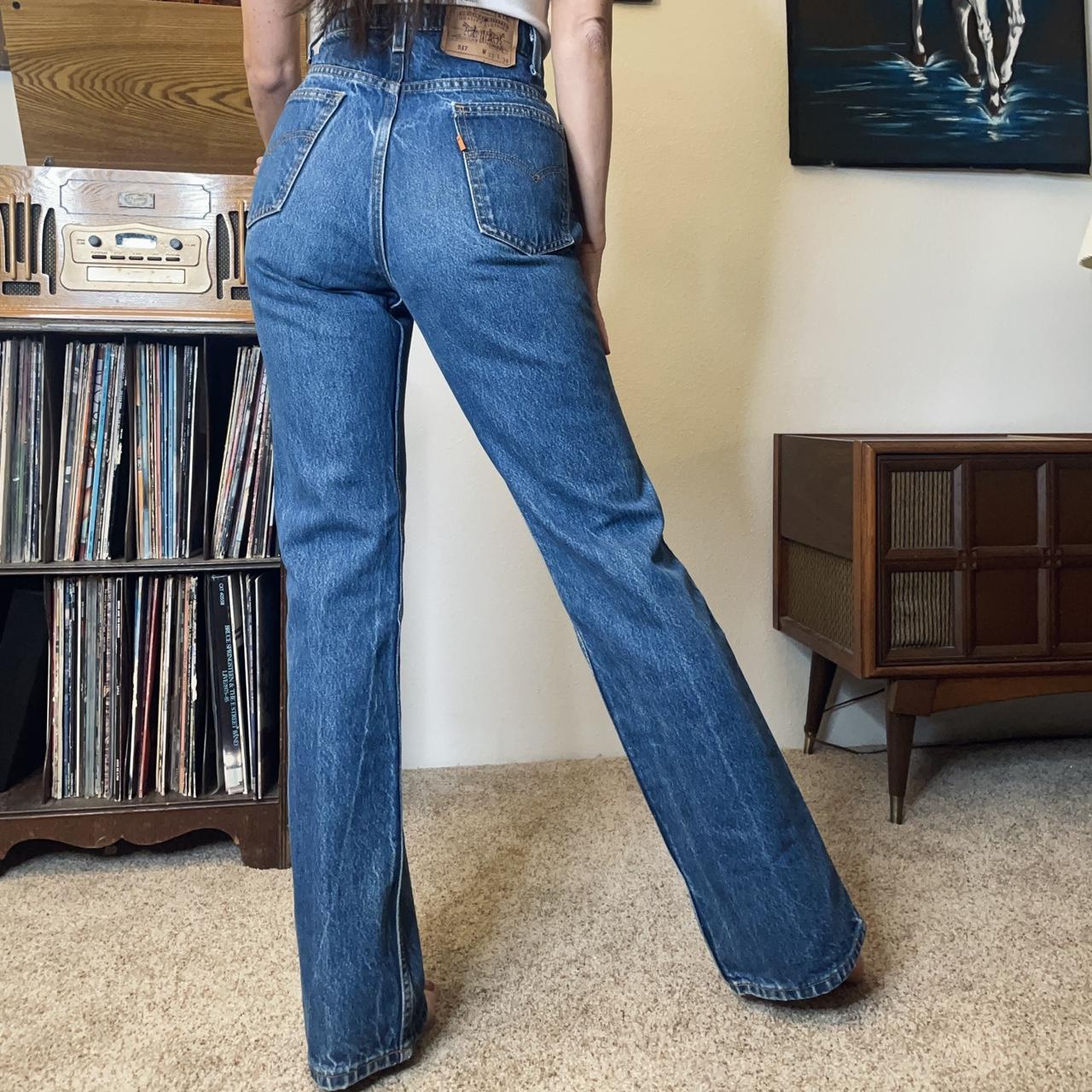 Levi's Women's Blue Jeans | Depop