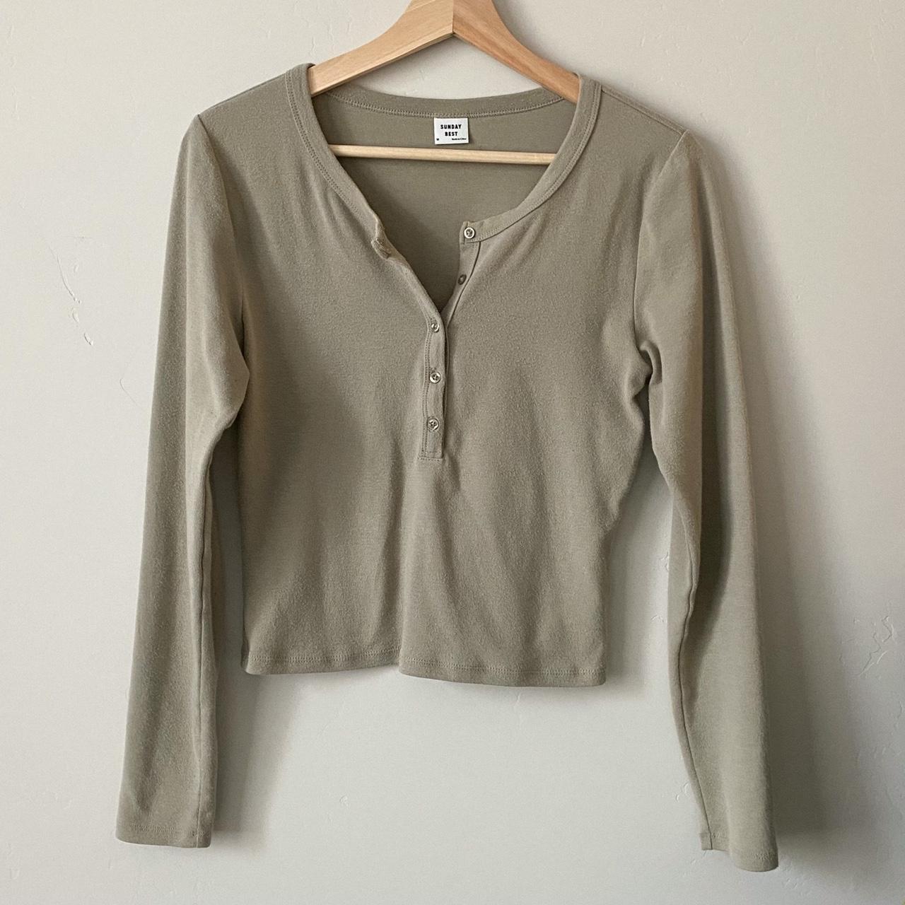 Aritzia Women's Green Shirt | Depop