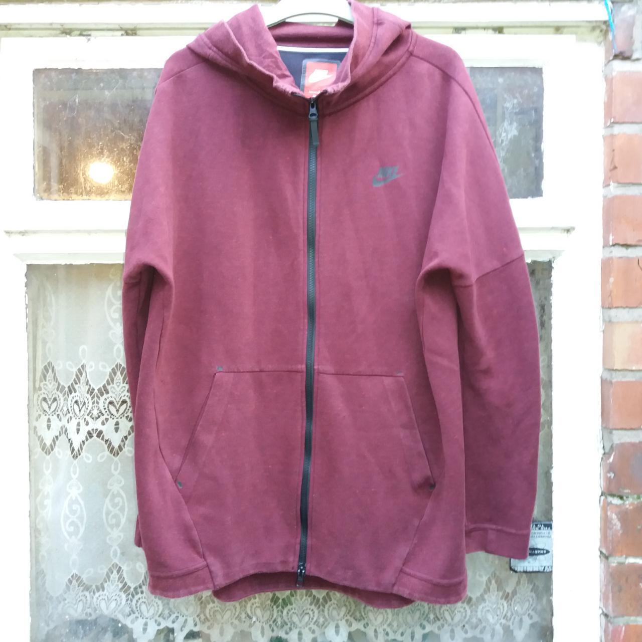 brun nike hoodie