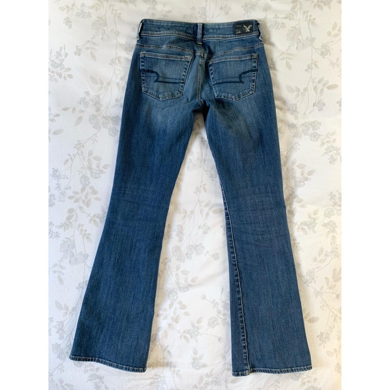 American Eagle Outfitters Women's Blue and Navy Jeans | Depop