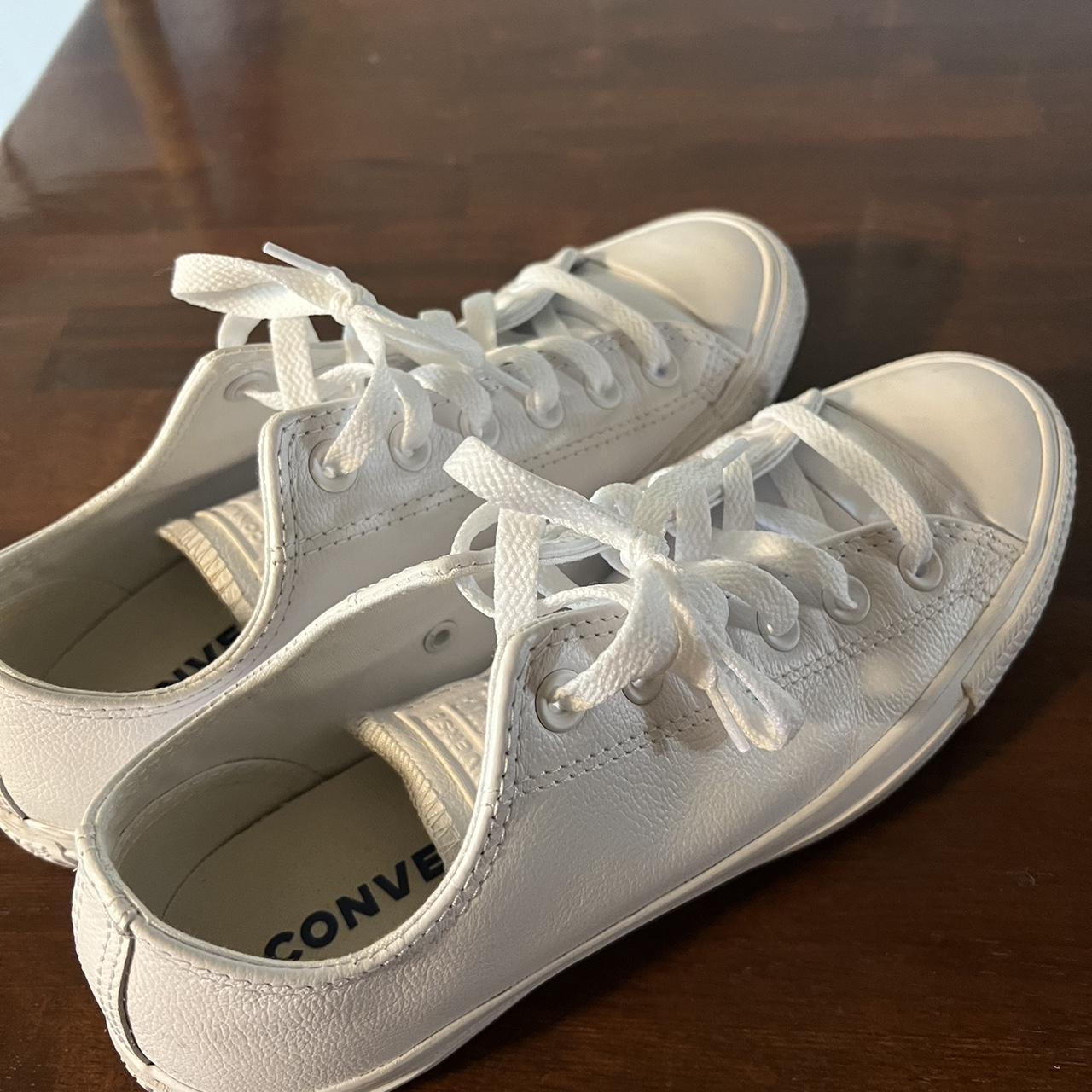 white leather converse size 5