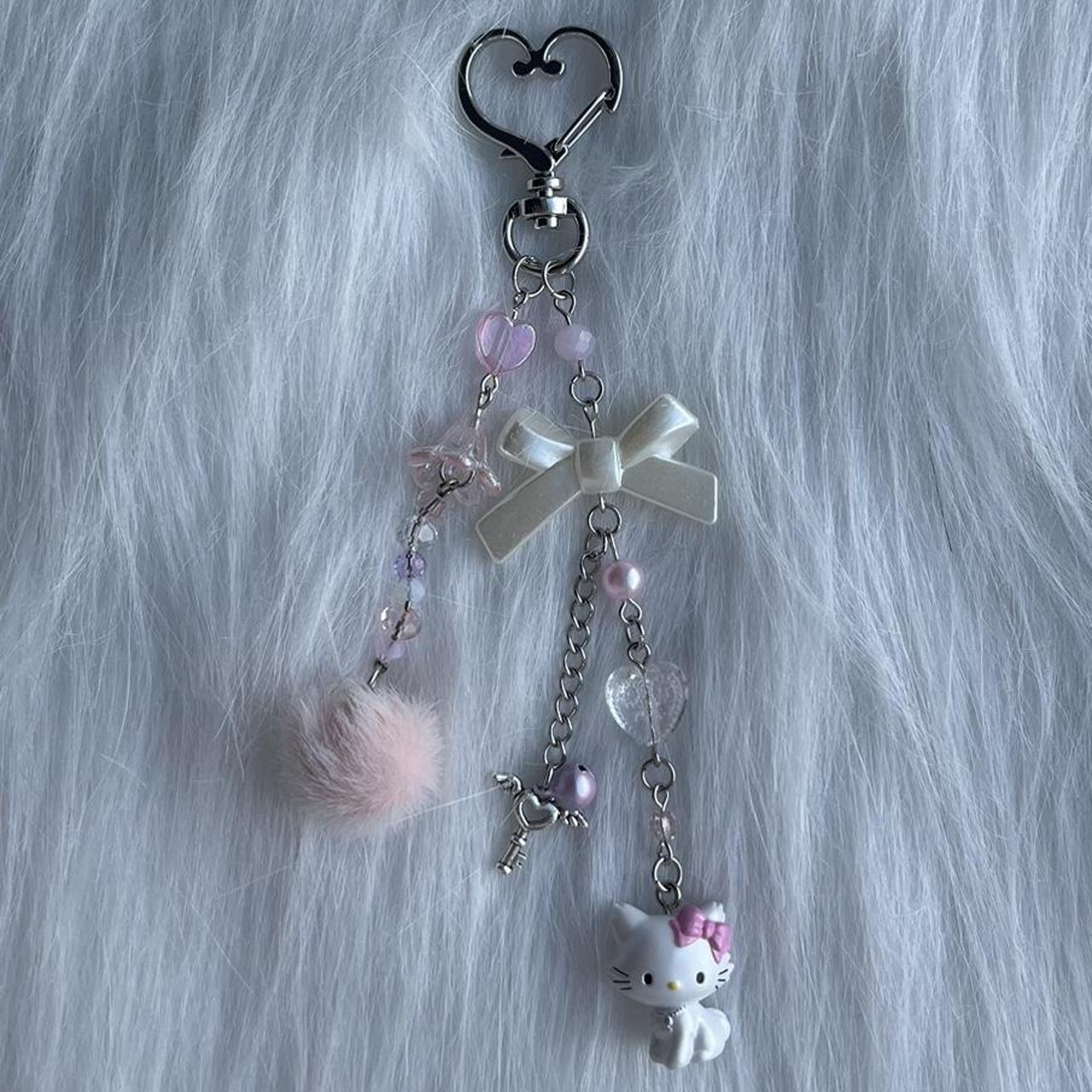 Hello Kitty Women's Pink and Cream Accessory | Depop