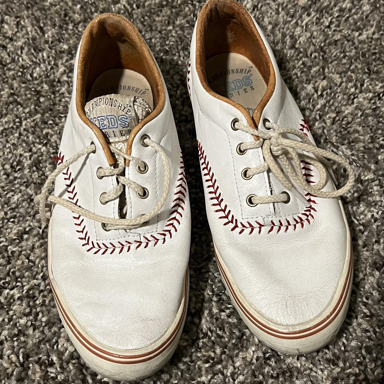 Vintage 1992 champion series leather baseball Keds... Depop