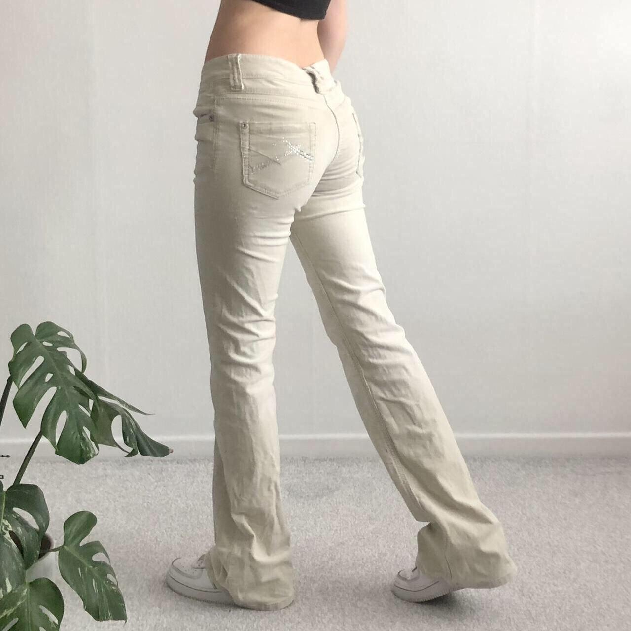 Women's Cream Jeans Depop