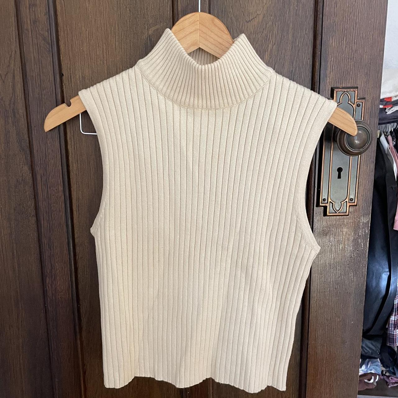 Dissh cream ribbed top Size 6-8 #dissh - Depop