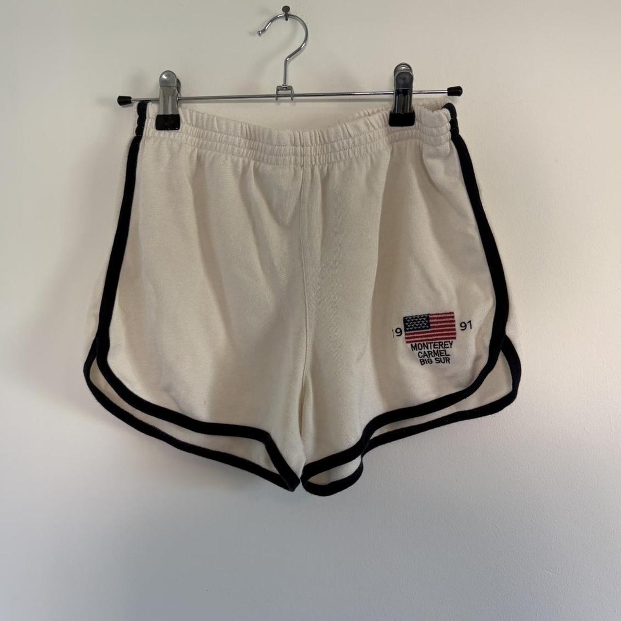 item listed by miasstuff