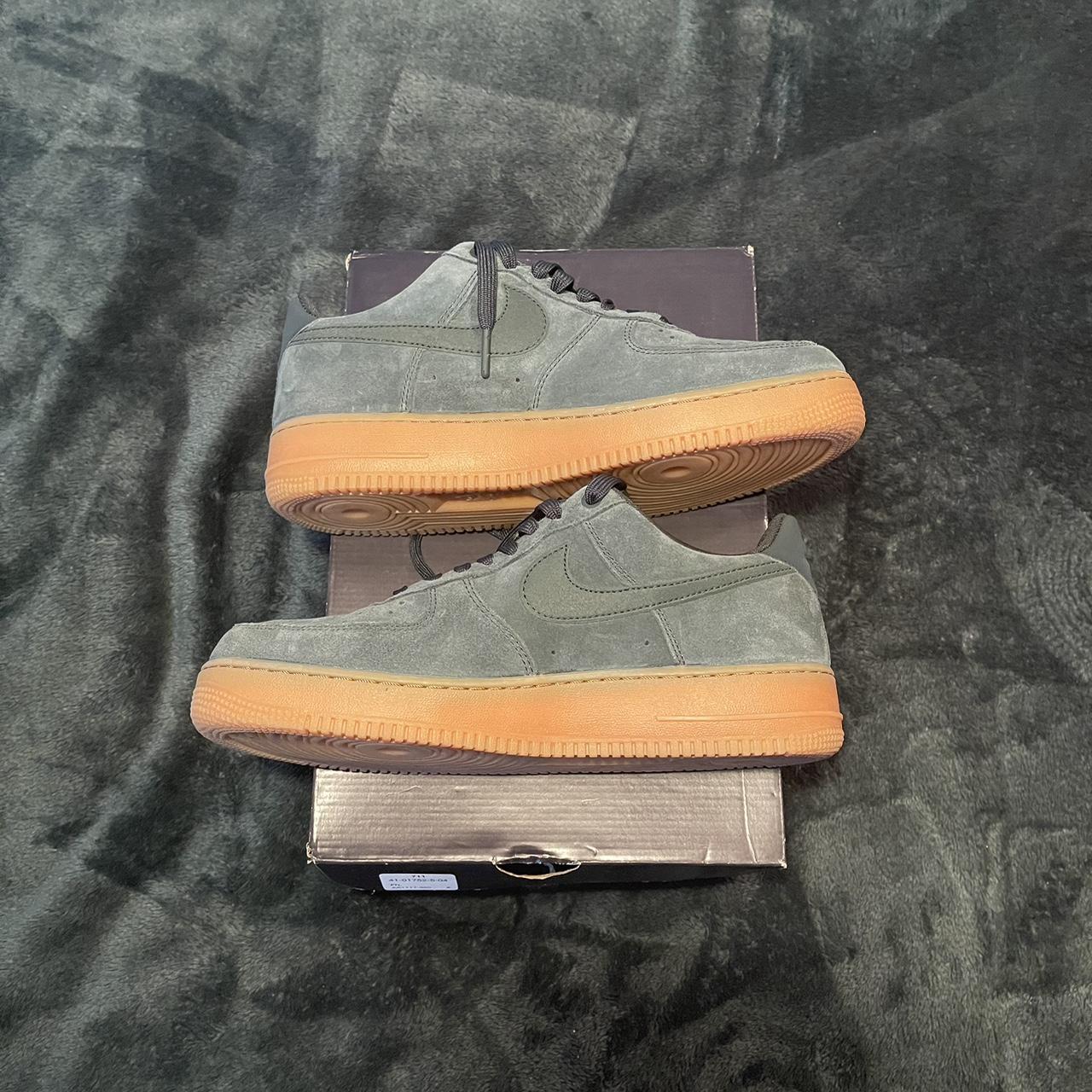 NIKE AIR FORCE 1 HIGH '07 LV8 SUEDE GREEN price €92.50