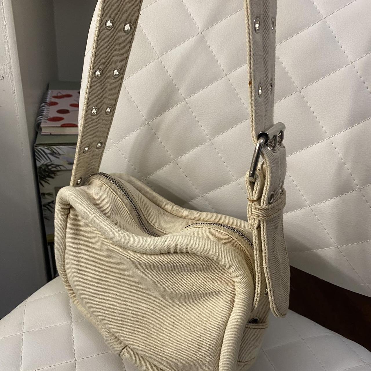 Urban Outfitters Women's Cream Bag (2)