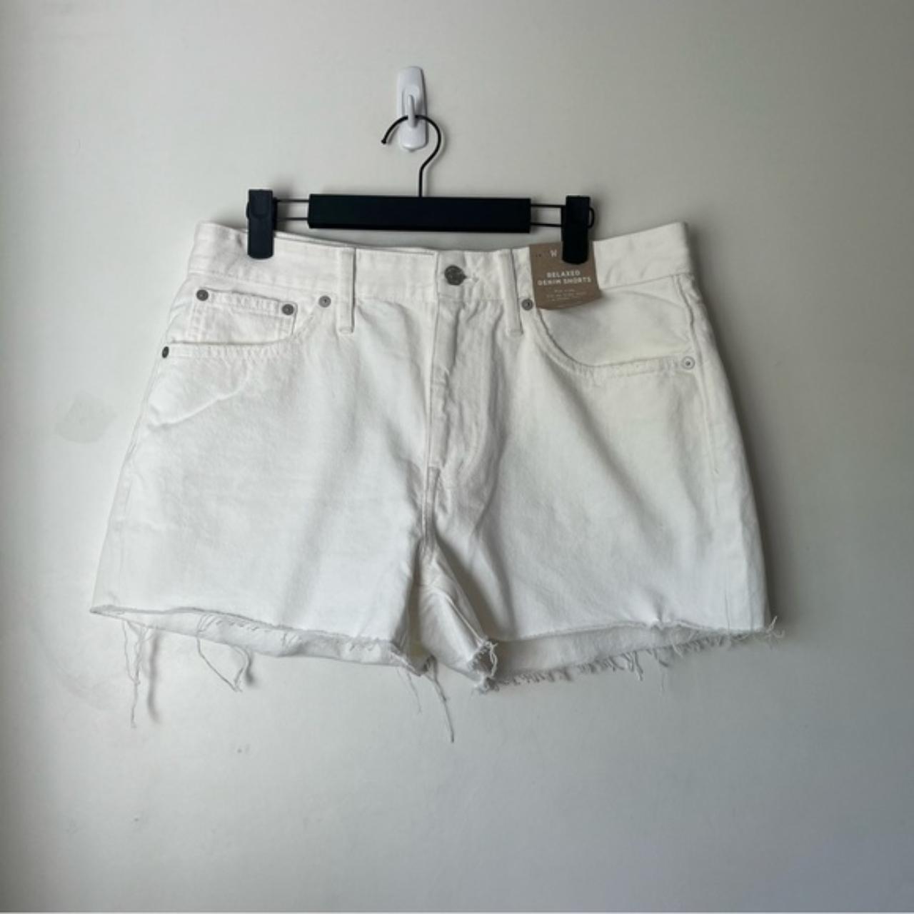 Madewell Relaxed Denim Shorts in Tile White 29" NWT.... Depop