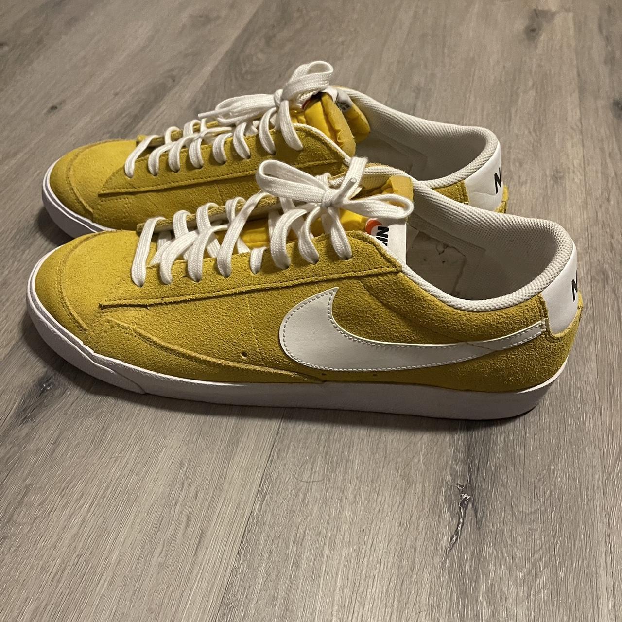 nike blazer low yellow