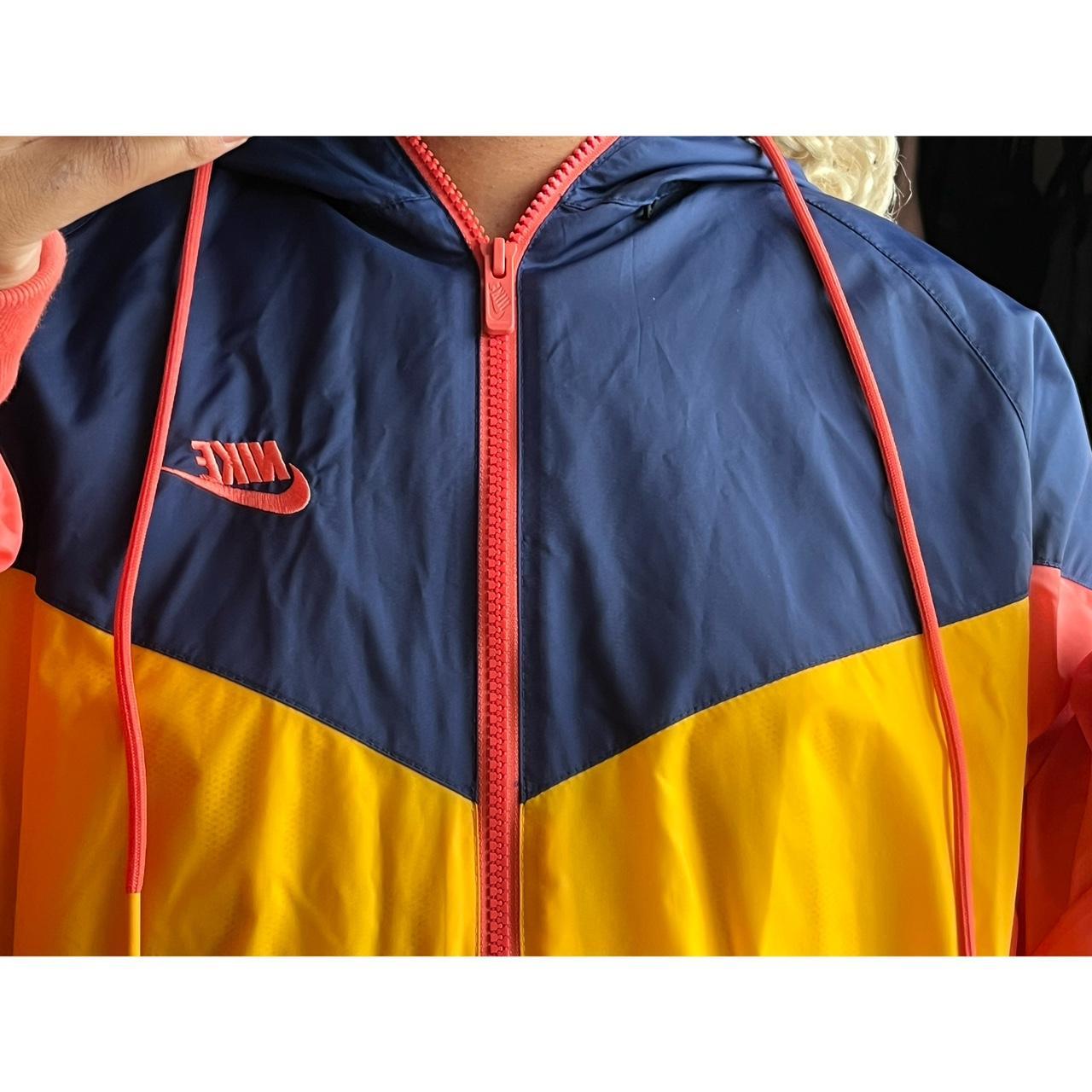 Nike Windrunner Multi yellow blue red CW2312-644 Men's Size outlet L