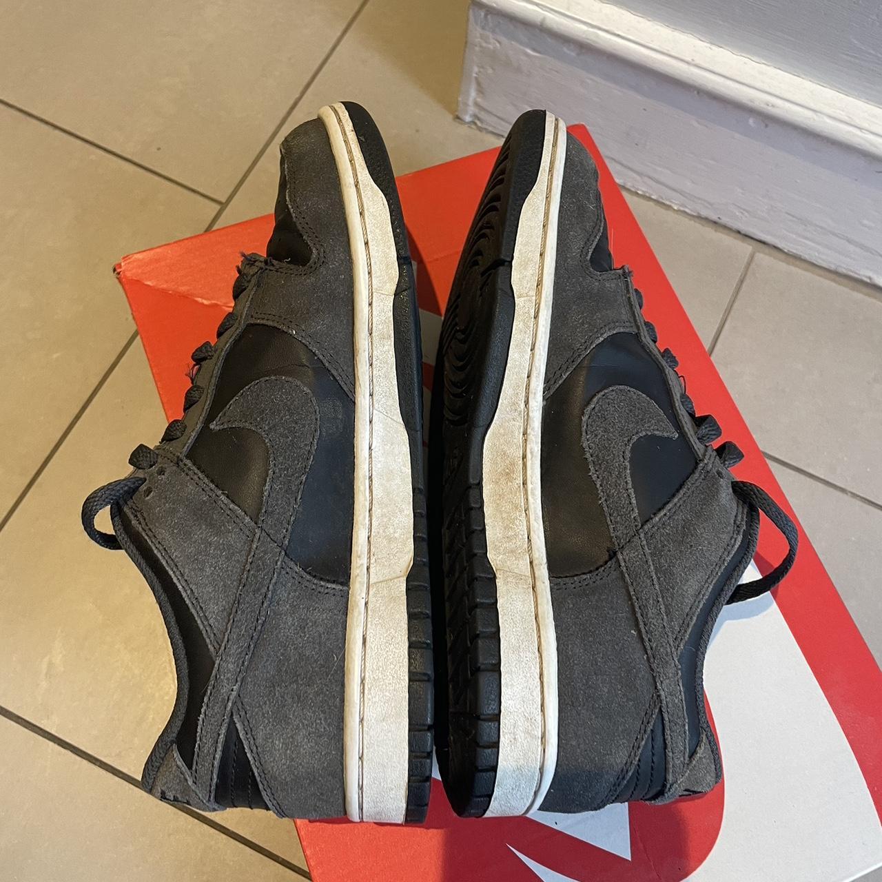 womens grey nike dunks