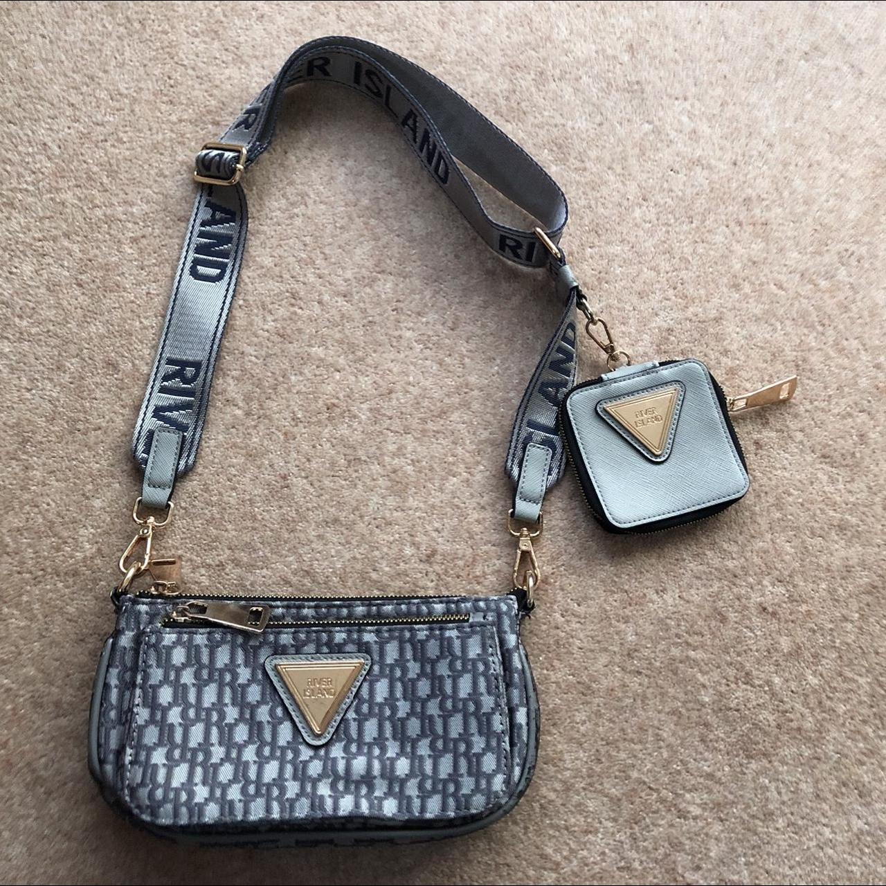 River Island grey shoulder bag with attached... Depop