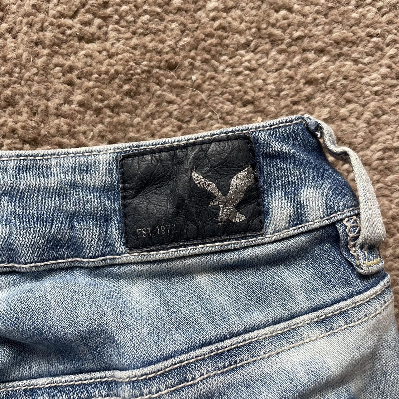 American Eagle Outfitters ripped jeans Super - Depop