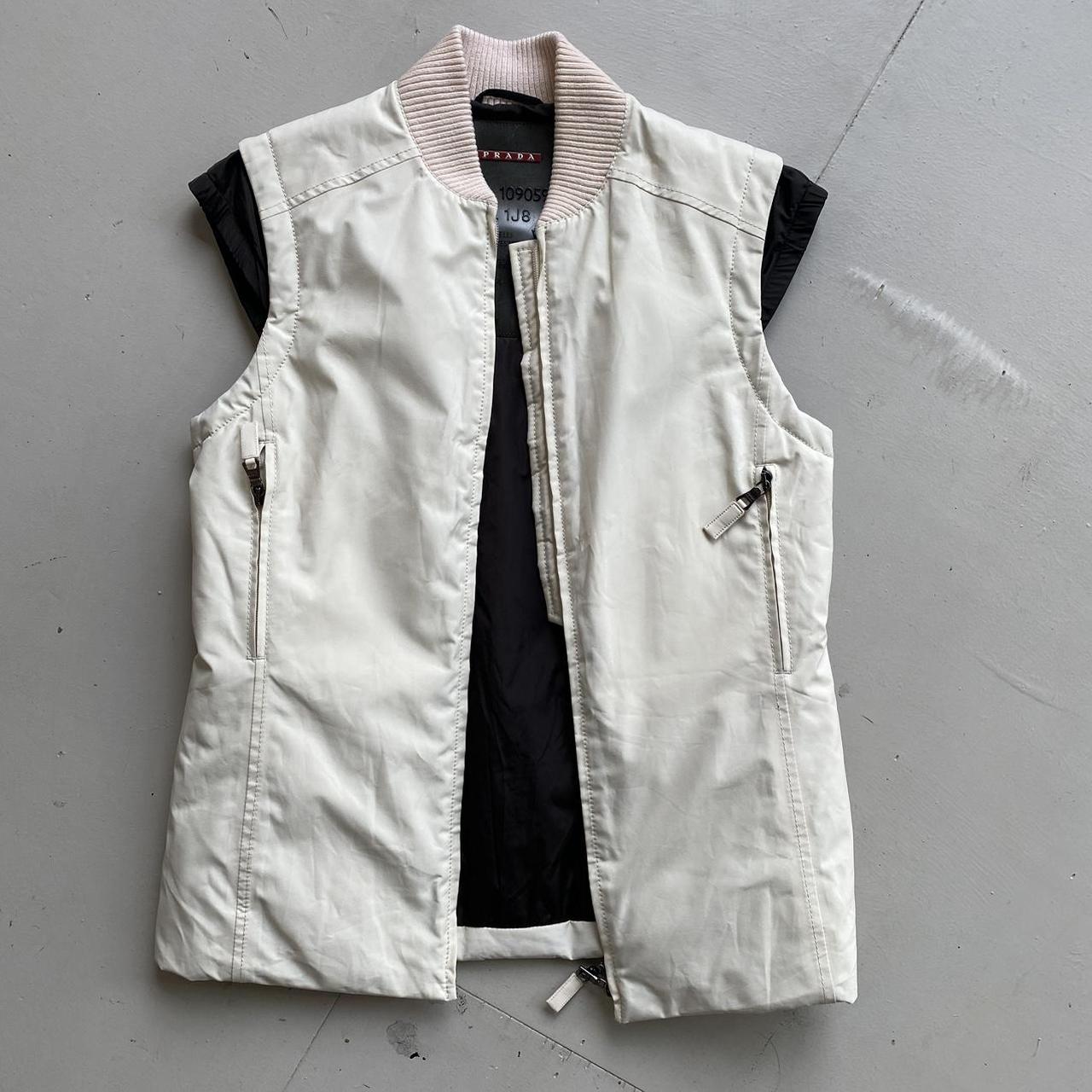 90-00s Prada Parker vest Y2K-