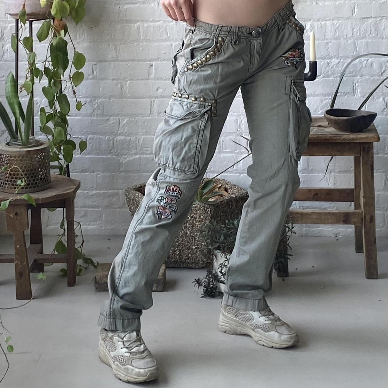 Vintage y2k low rise straight leg cargo pants. - Depop