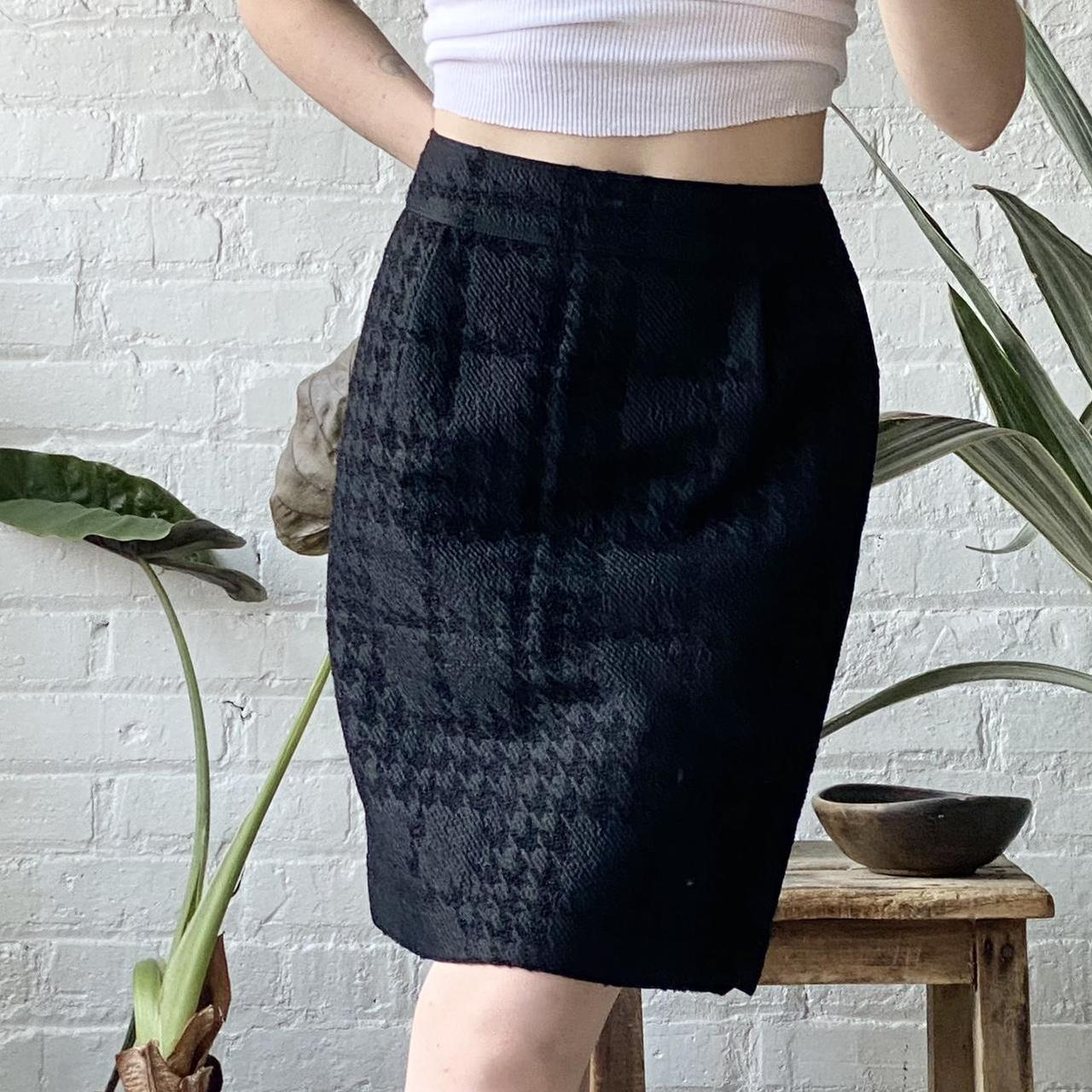 Burberry London vintage y2k black nova check skirt. Depop