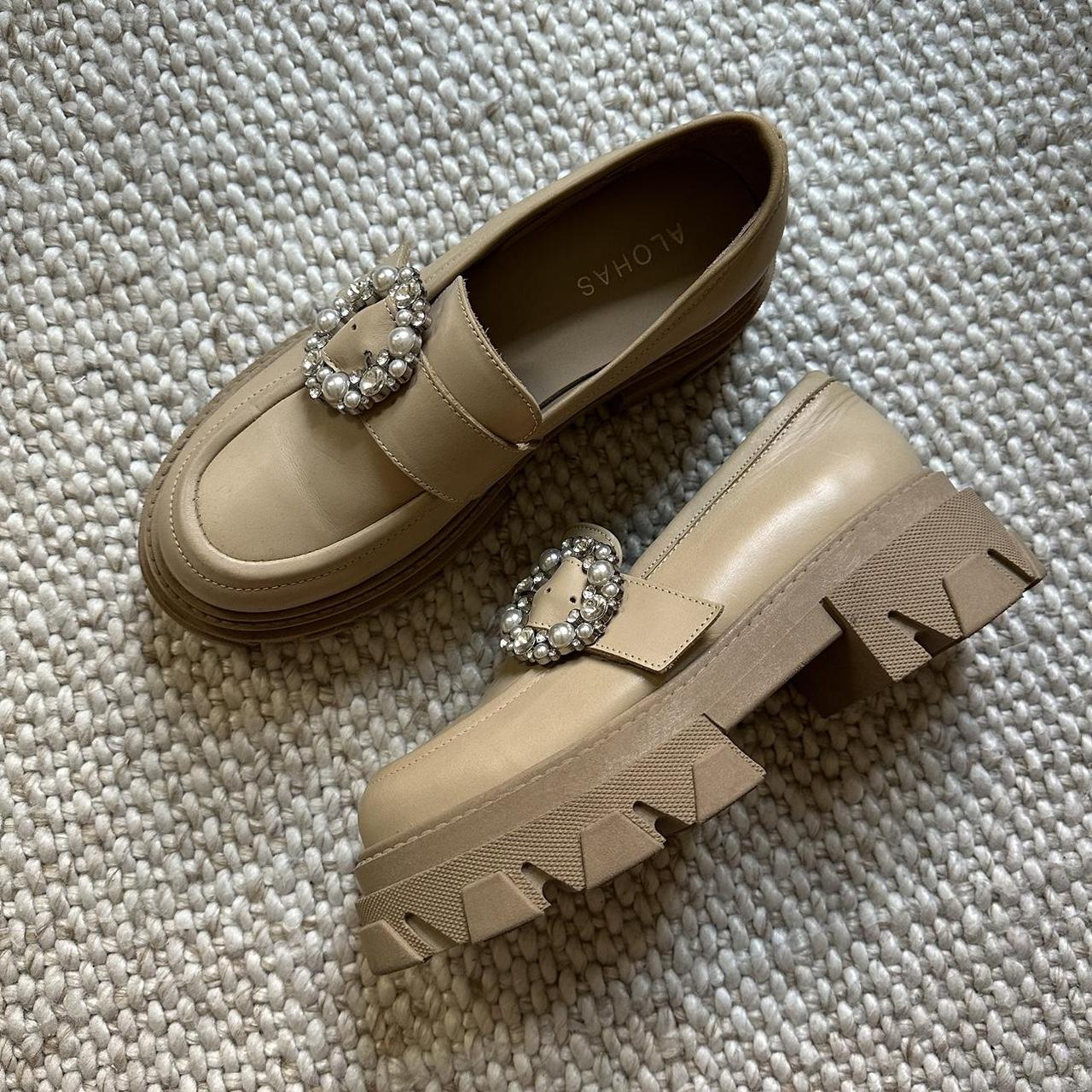 BEAUTIFUL chunky Alohas loafers, size 39. Stunning... - Depop