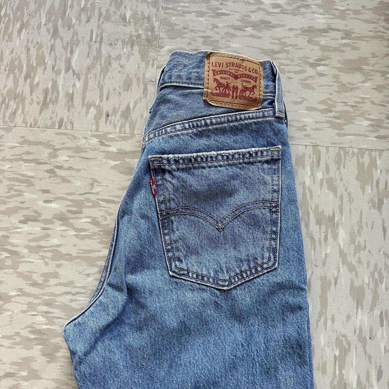 Levi Low Pro Straight Jeans! -brand new, never... - Depop