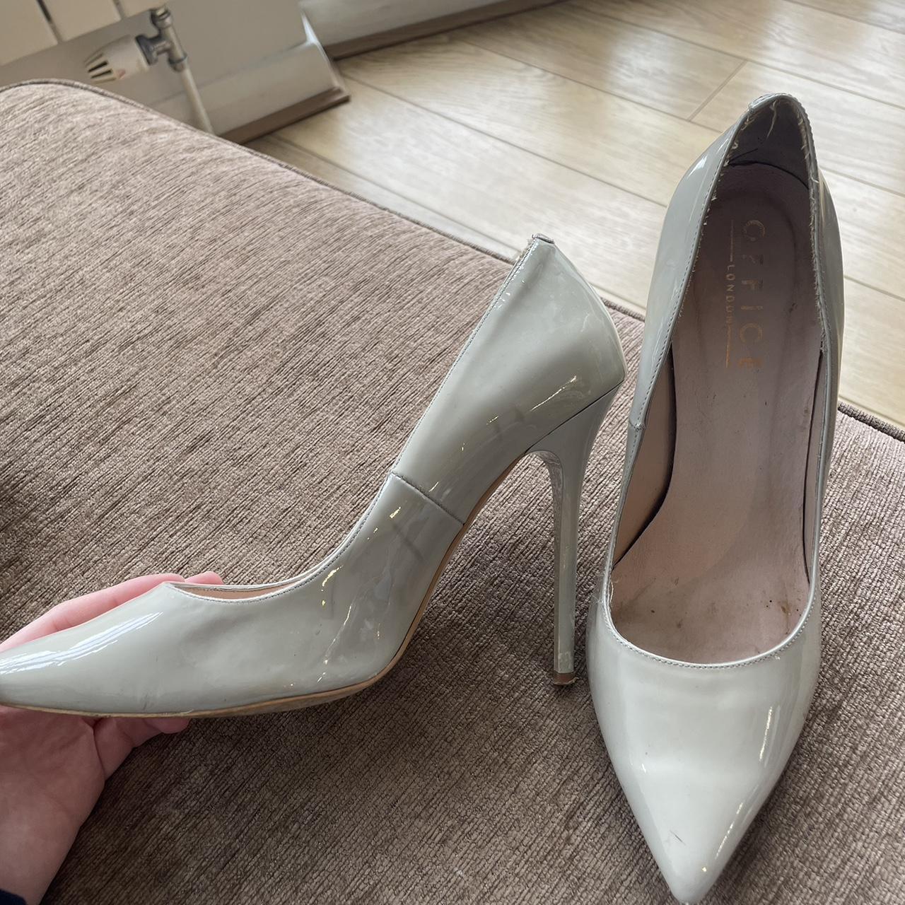 Pale on sale grey heels