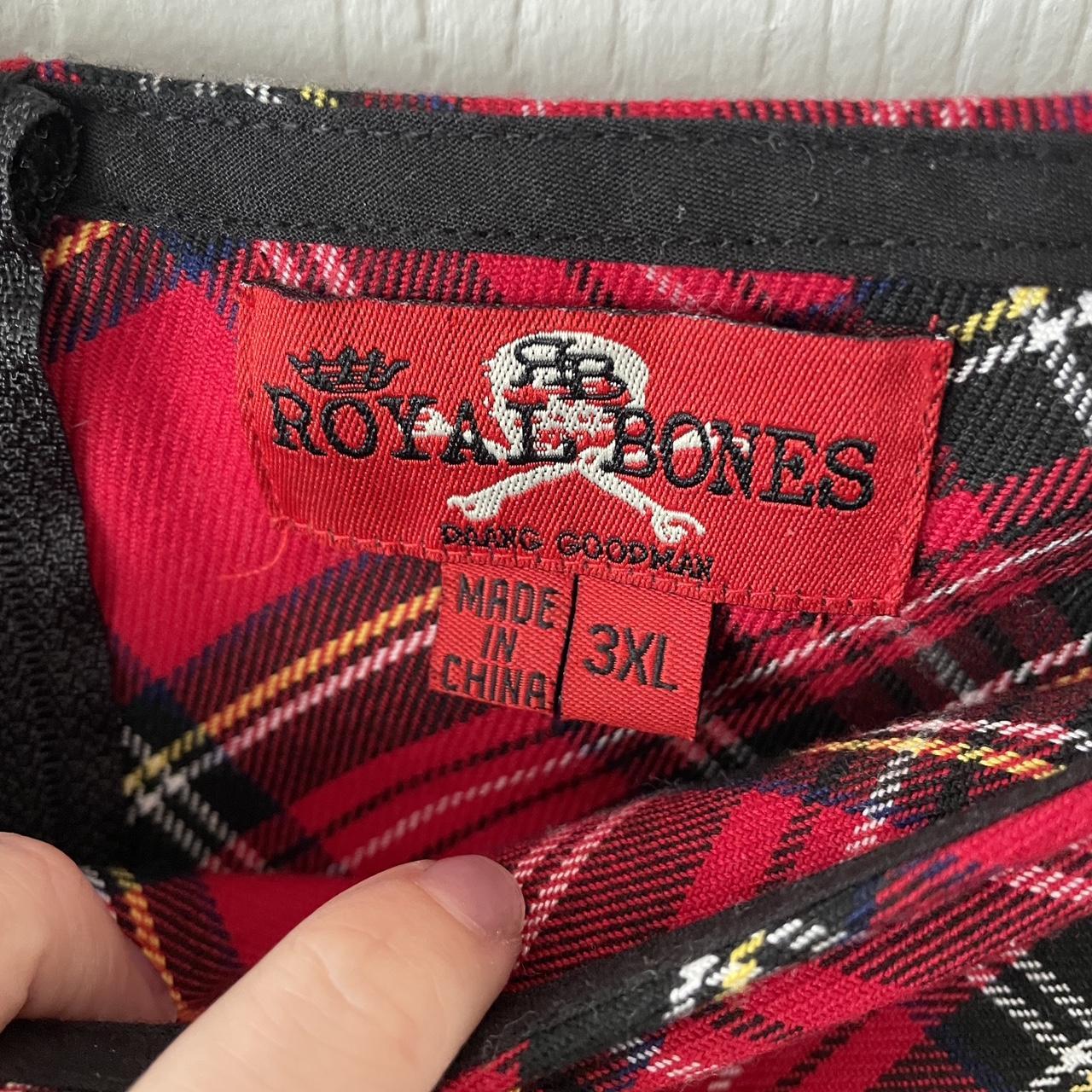 Hot Topic Women's Red Skirt Depop