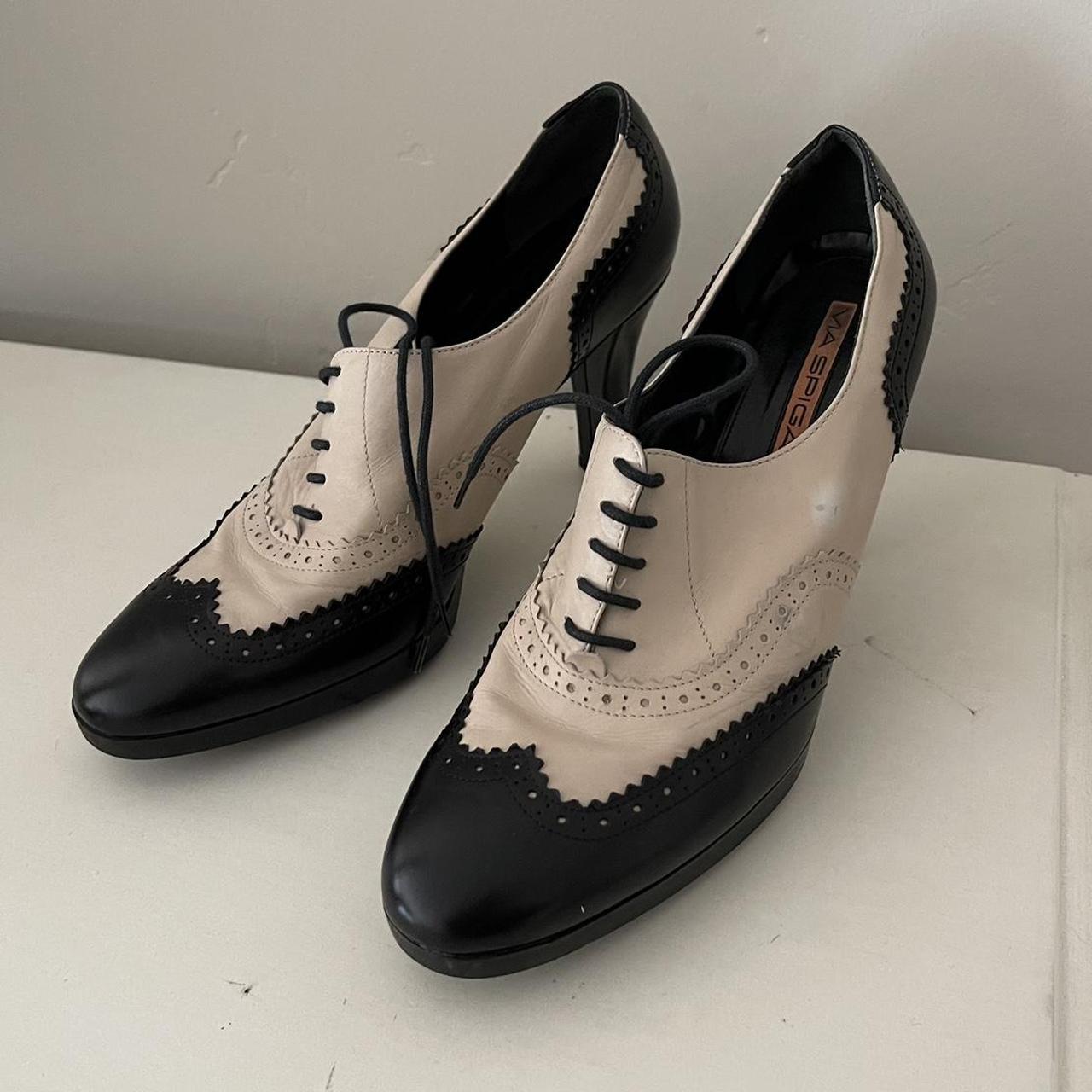 Via Spiga Women S Black And Cream Brogues Depop