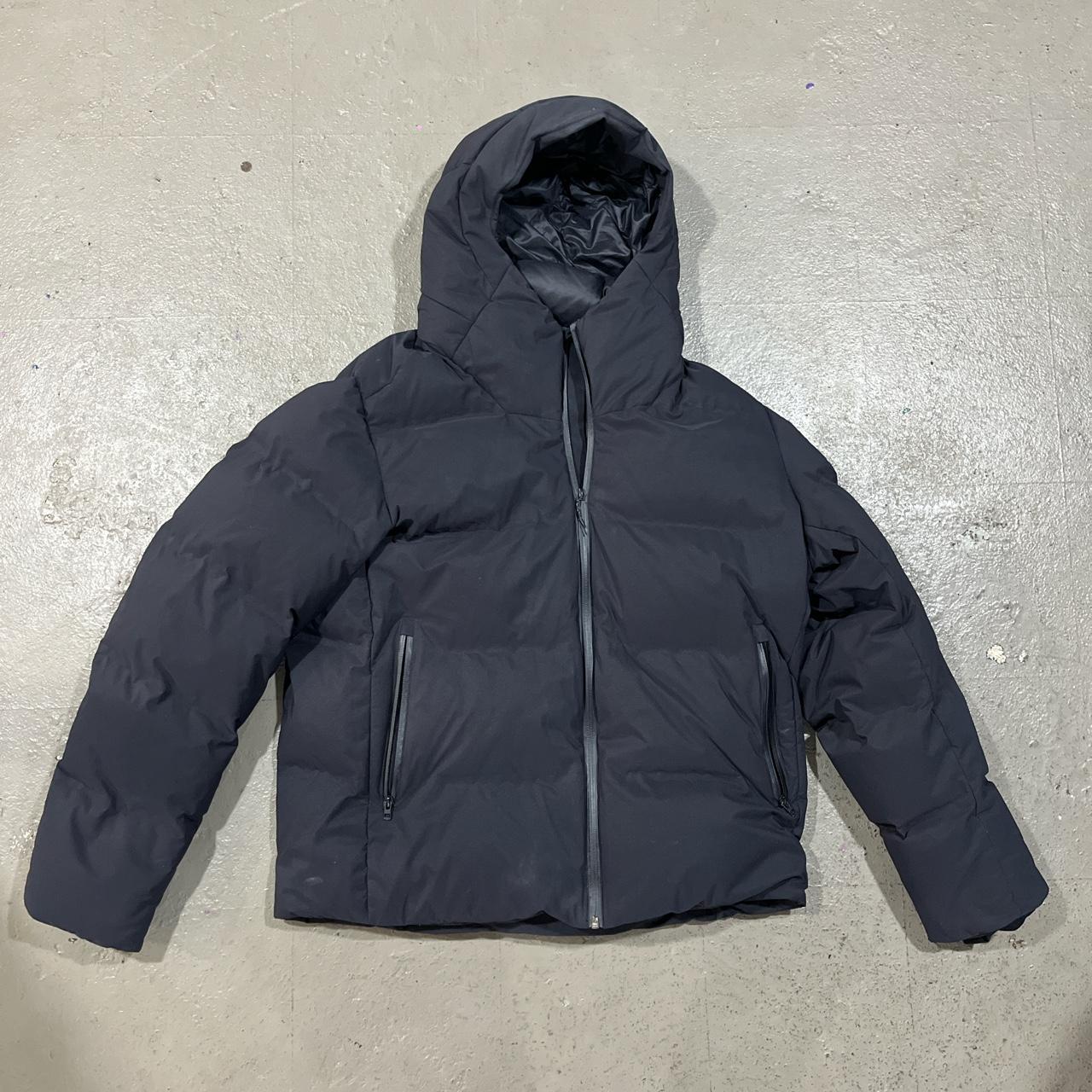 Uniqlo Puffer jacket Very comfortable Fits an... - Depop