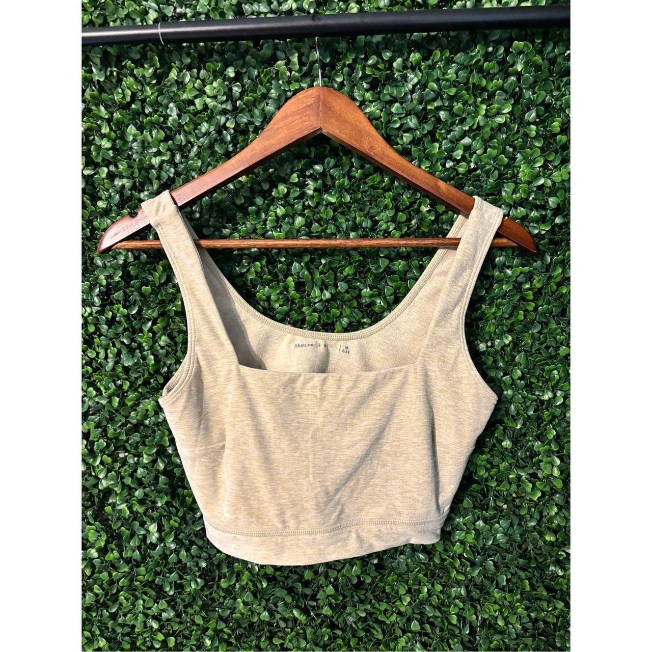 item listed by maddieithrifts