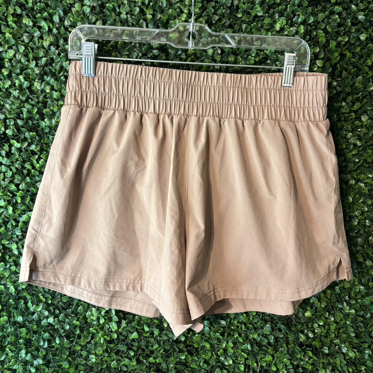item listed by maddieithrifts