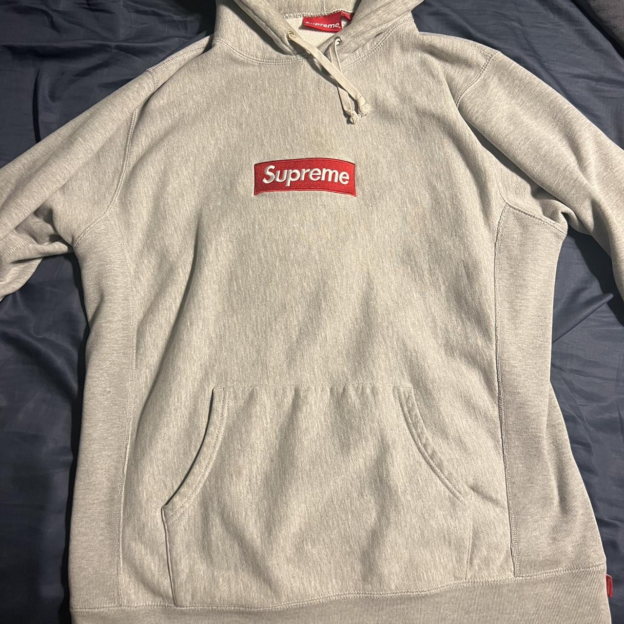 Supreme bogo hoodie! Has been worn a good amount - Depop