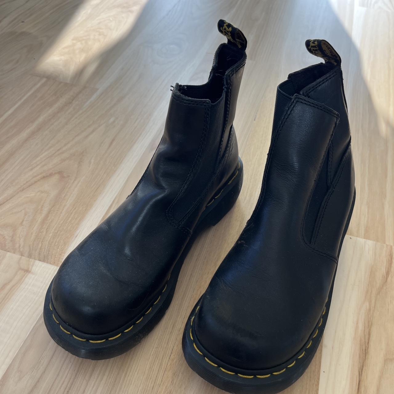 Dr store martens oates