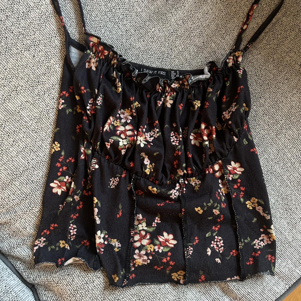 item listed by ellena103