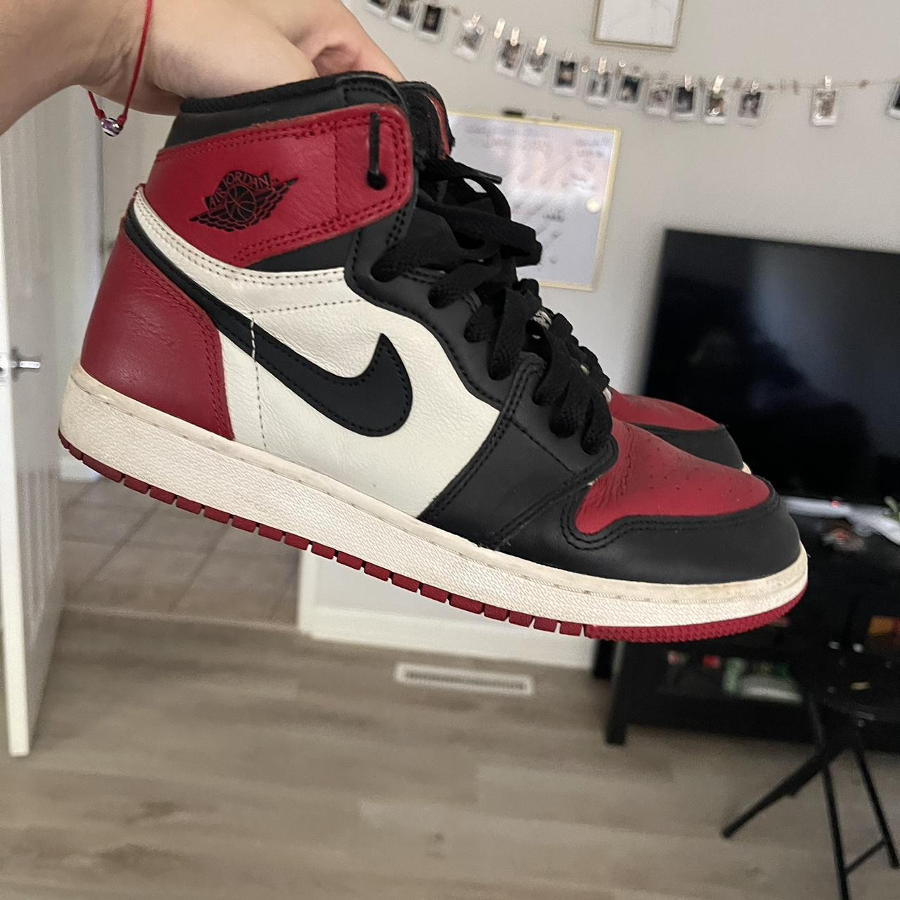 Jordan Bred Toe W NO BOX 7 YOUTH - Depop