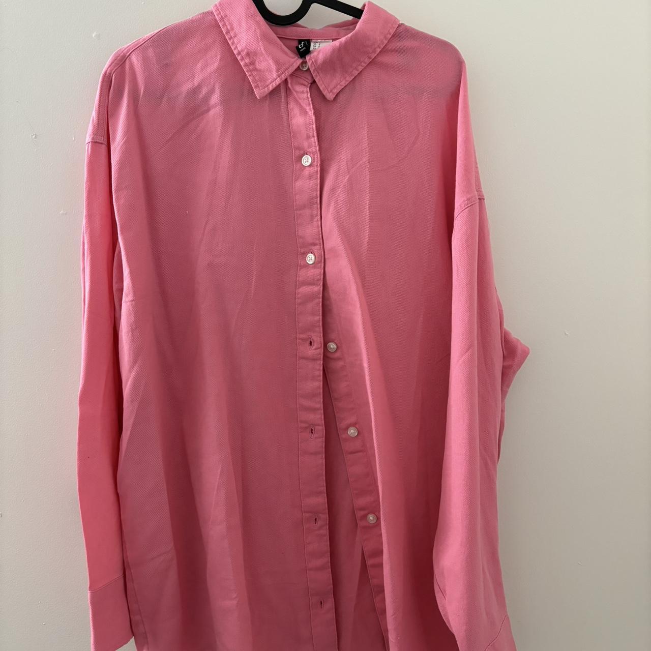 Pink HM button up - Depop