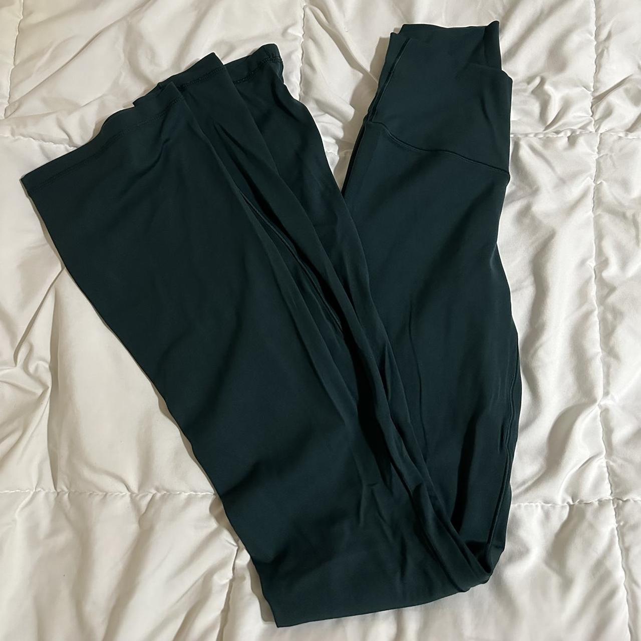 Aerie crossover leggings green I loved these sooo... Depop