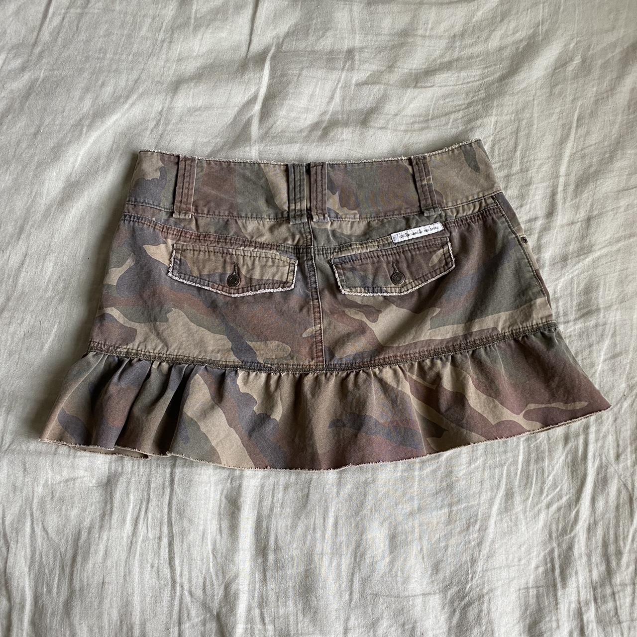 Abercrombie & Fitch Women's Green and Khaki Skirt (3)
