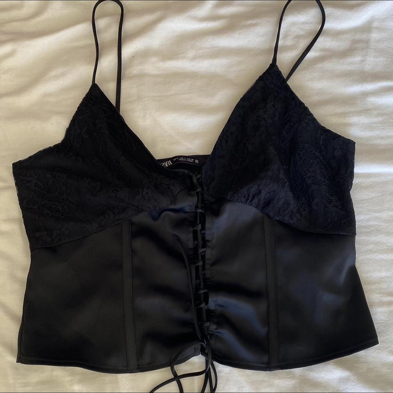 Zara Women's Corset Depop