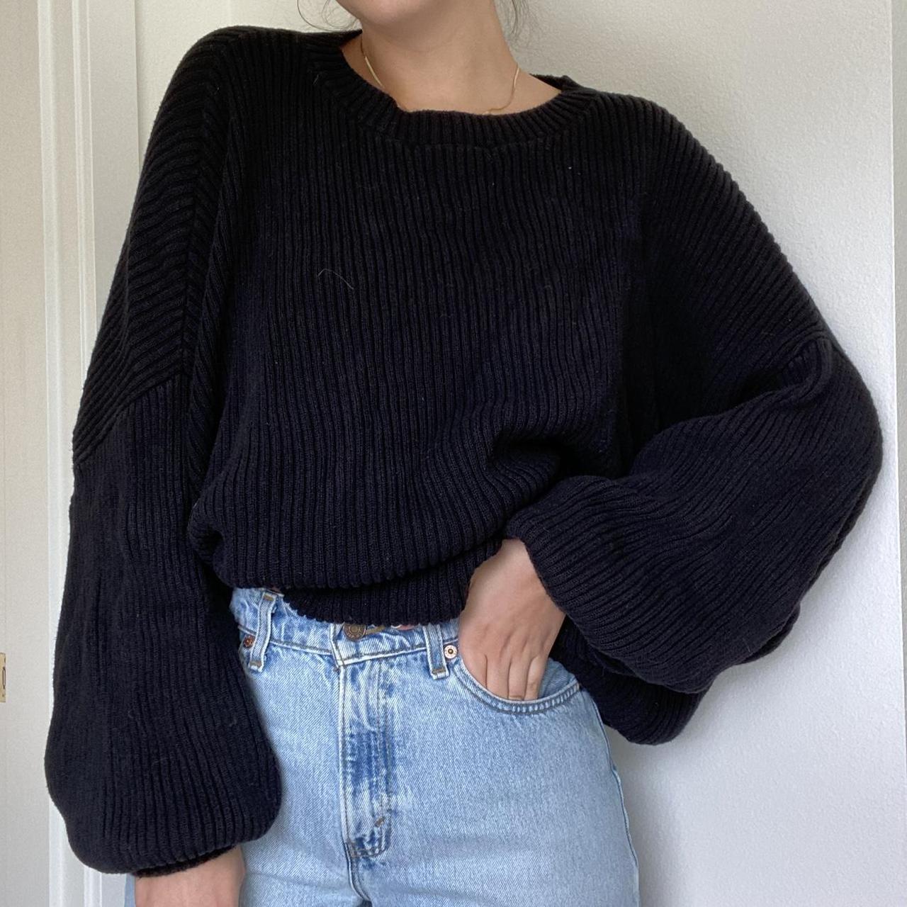 Really cute slouchy oversized black ribbed vintage... - Depop