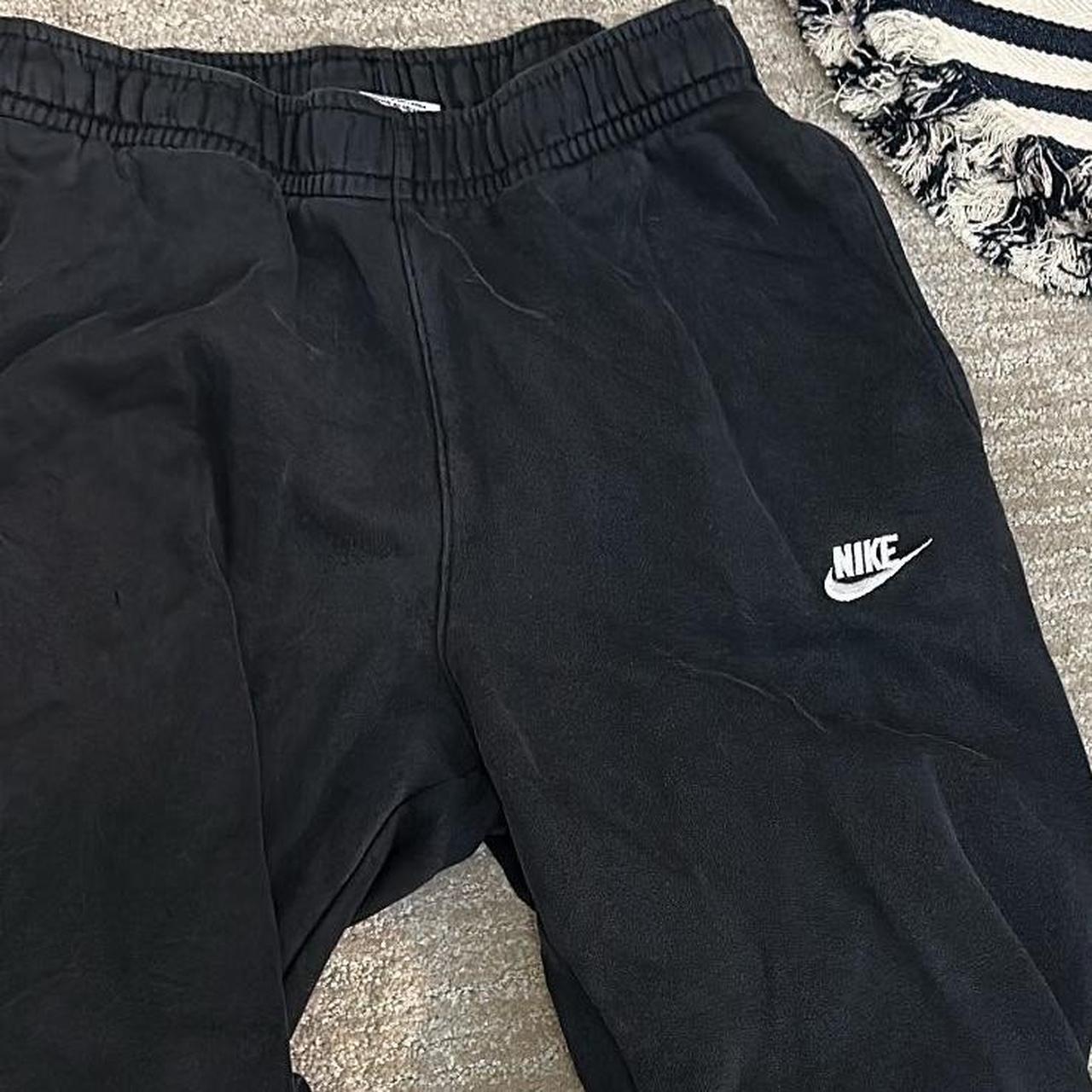 black Nike sweatpants with pockets - Depop