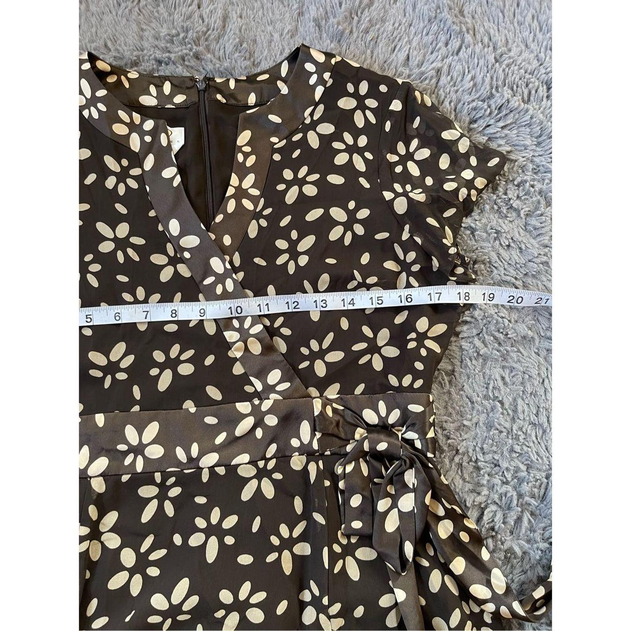 Talbots dress, size 8, in great vintage condition! - Depop