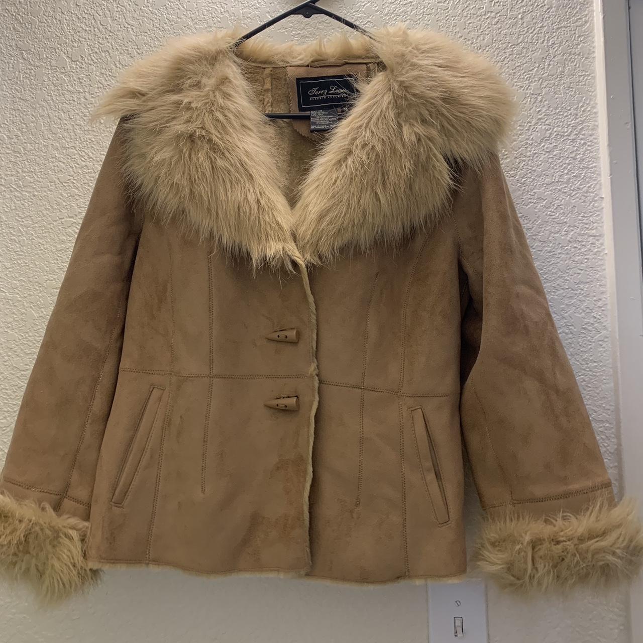 UNIF Women's Tan Coat | Depop