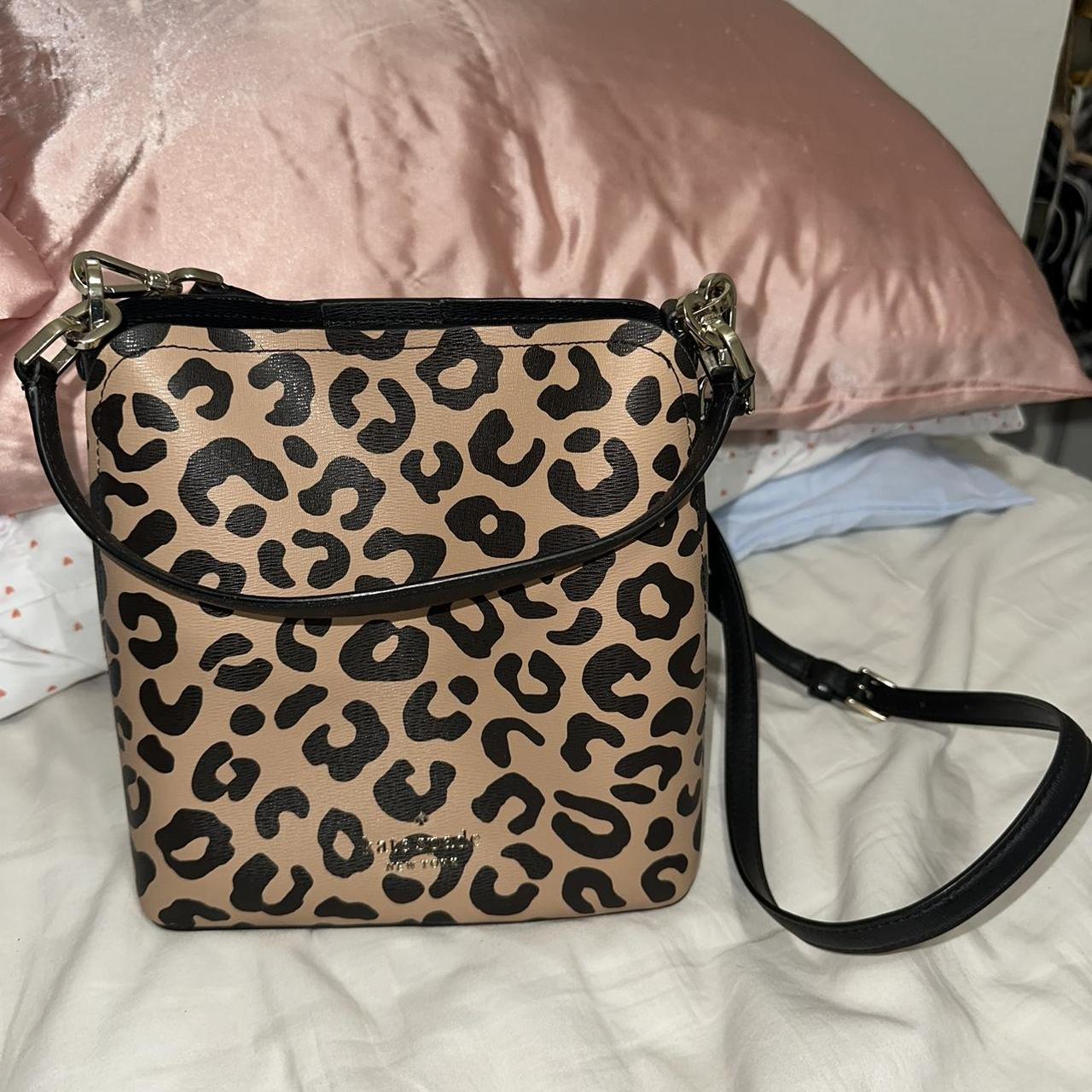 Kate Spade Purse with gold chain strap. Leopard - Depop