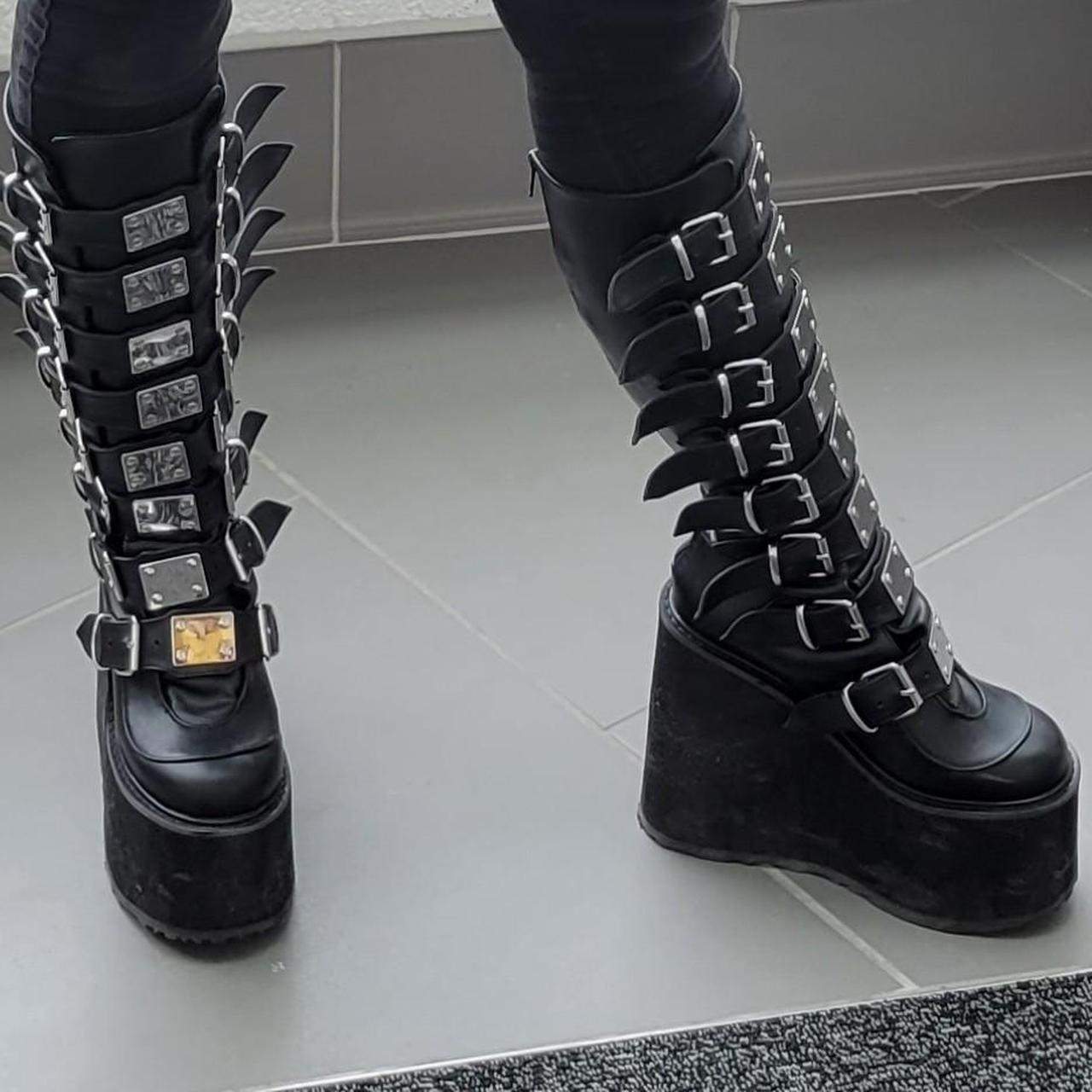 demonia swing 815