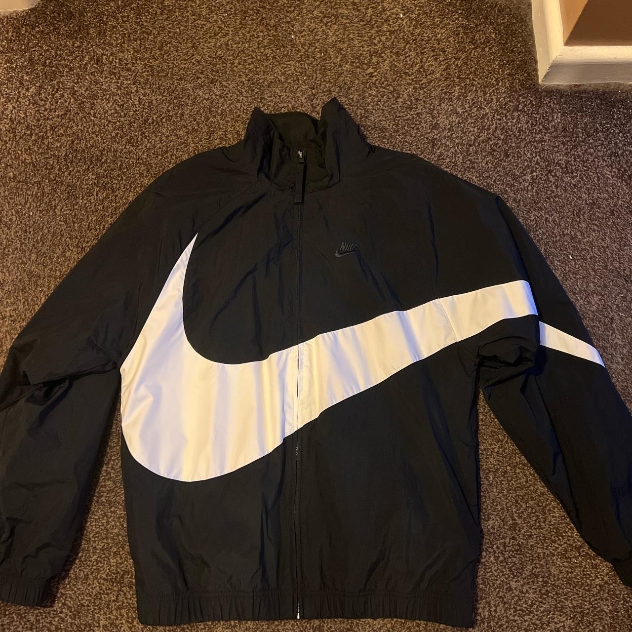 Nike Men's Black and White Jacket | Depop