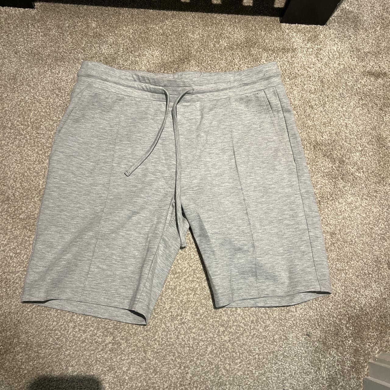 Men's Grey Shorts Depop