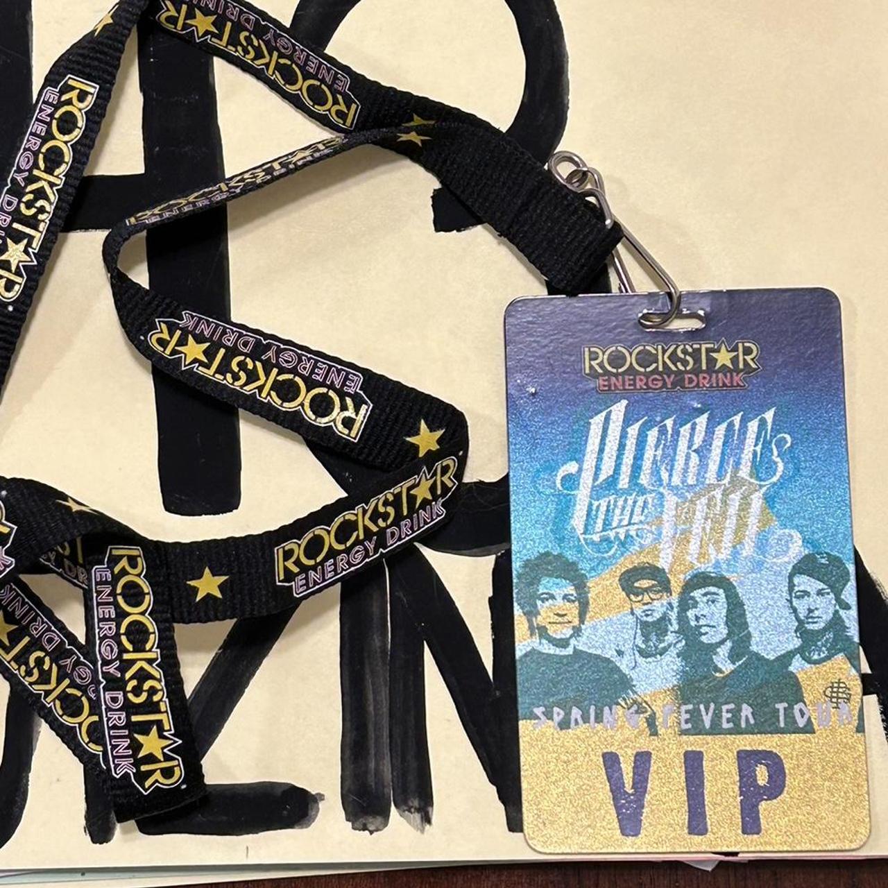 ⛓️ Pierce the Veil VIP tour pass ⛓️ 🔮 2013 Spring... Depop