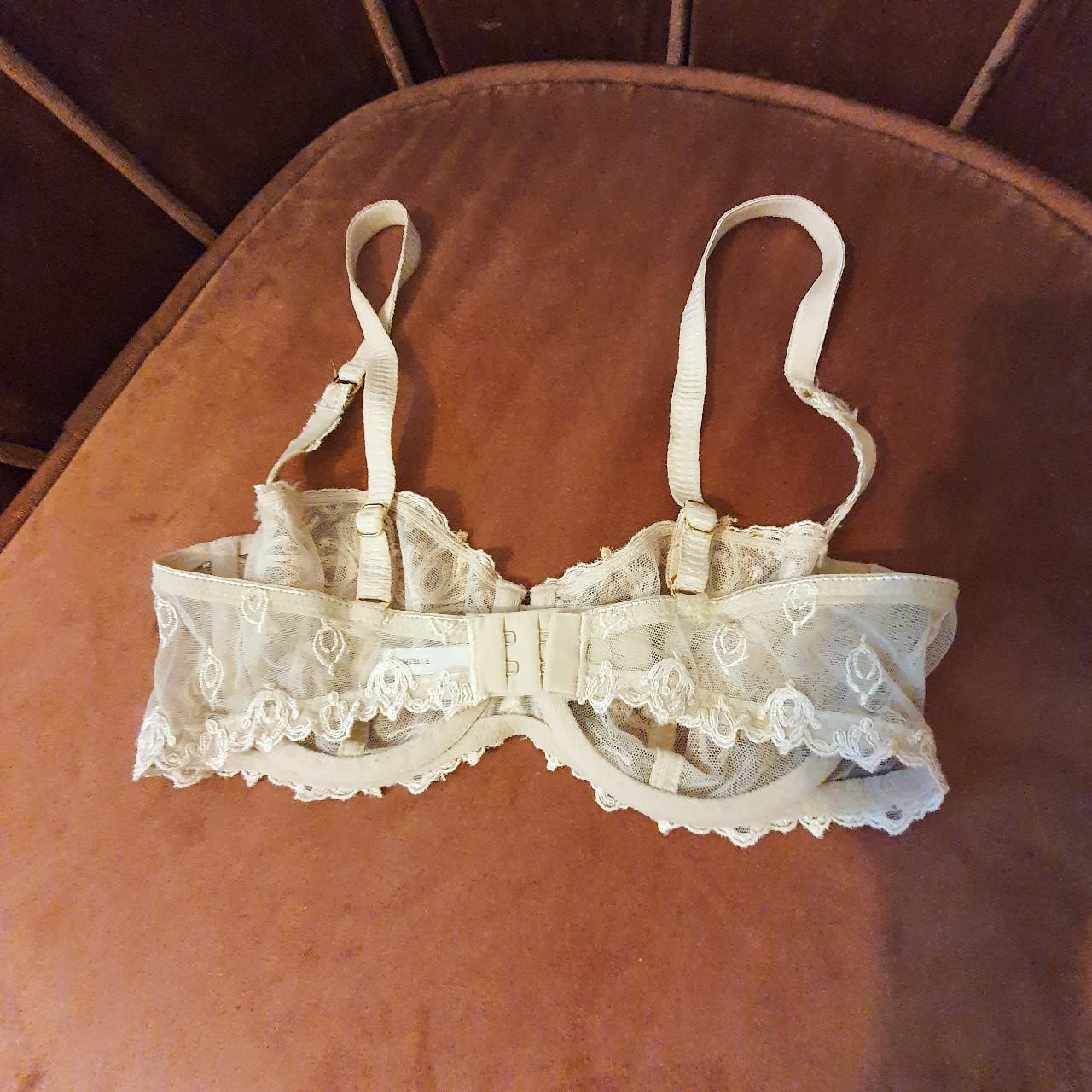 Chantelle Champs Elysees bra... Depop