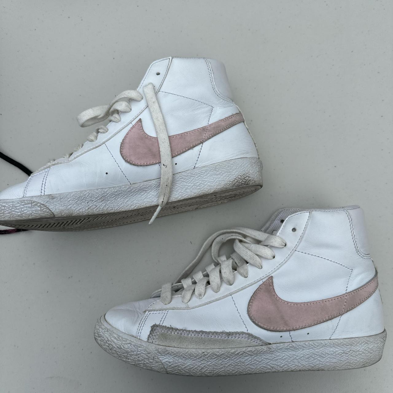 womens pink nike blazers